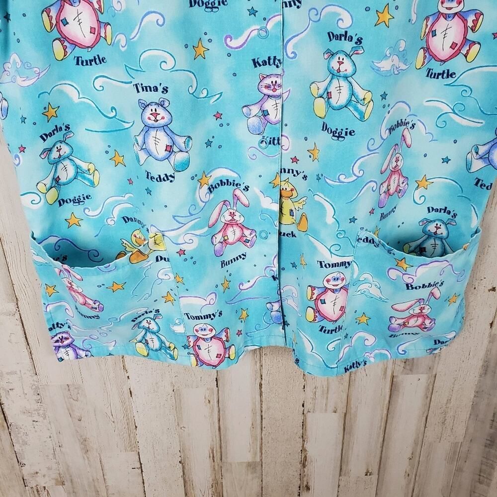 Simply Basic Button-Down Scrub Shirt Blue Size Large - Picture 7 of 9